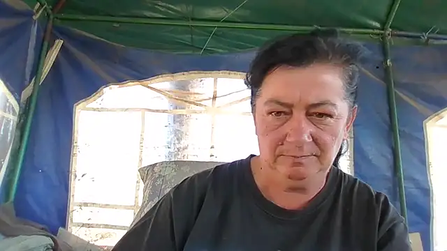 GypsiQueen2 online show from 09-22-25, 08:49