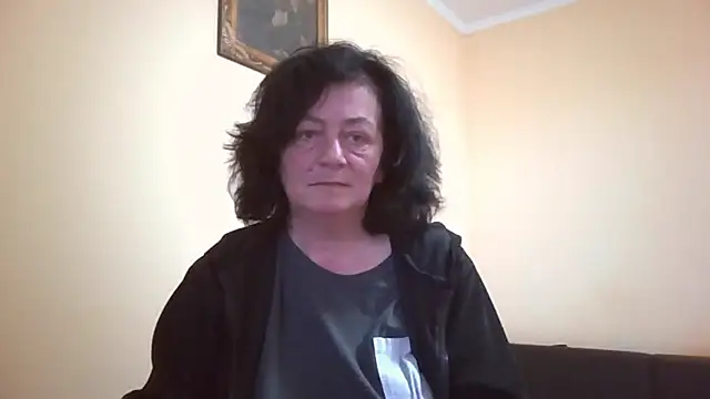 GypsiQueen2 online show from 04-20-26, 04:21