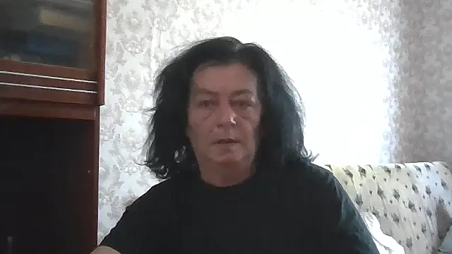 GypsiQueen2 online show from 06-28-26, 06:08