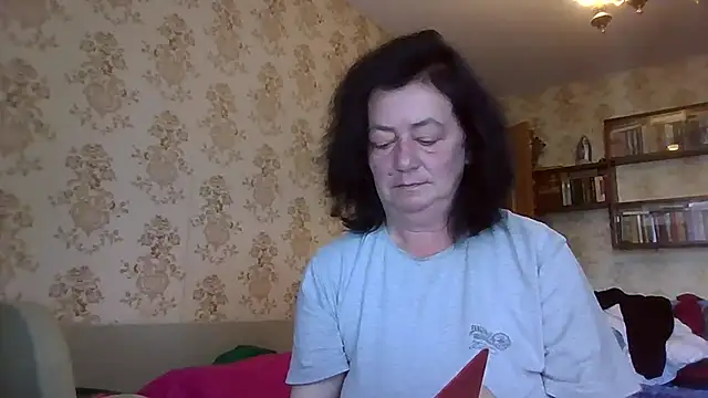 GypsiQueen2 online show from 07-09-26, 09:35