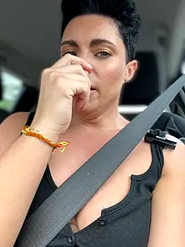 LukeLouHarvey online show from 10-17-25, 05:21