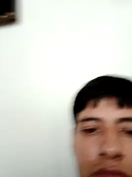 Snapshot of Triplex_Coolness chatting on 09-21-25, 06:31 Triplex Coolness online show from 09-21-25, 06:31