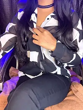 Snapshot of SCHOOL_Girl_0 chatting on 12-07-24, 01:03 SCHOOL Girl 0 online show from 12-07-24, 01:03