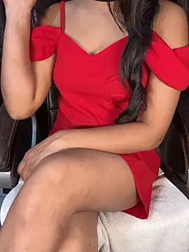 Snapshot of SCHOOL_Girl_0 chatting on 02-19-25, 05:06 SCHOOL Girl 0 online show from 02-19-25, 05:06