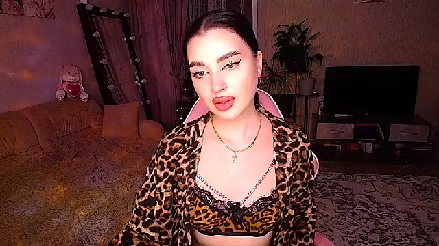   Malika   online show from 01-14-26, 02:55