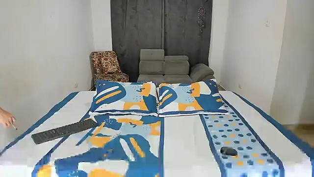 Snapshot of Fairycandyx chatting on 12-05-24, 08:22 Fairycandyx online show from 12-05-24, 08:22