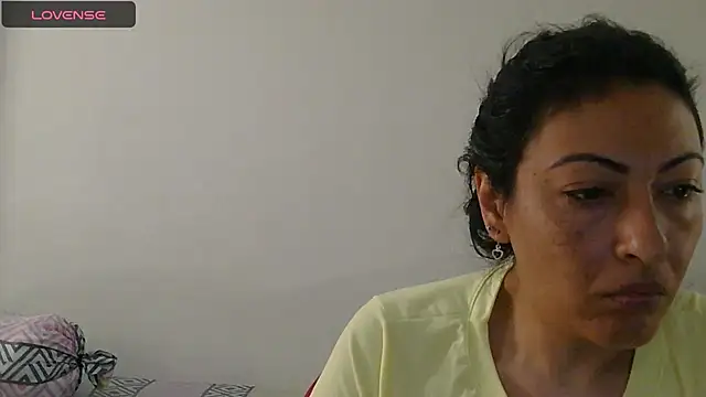 ErikaRika online show from 01-20-25, 04:34