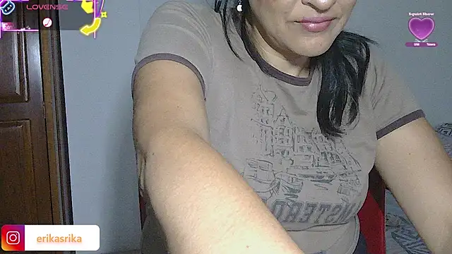 ErikaRika online show from 09-12-25, 03:39