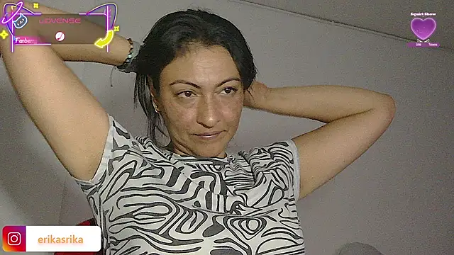 ErikaRika online show from 09-17-25, 04:58