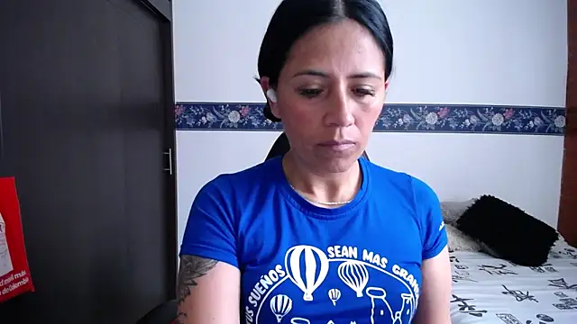 sharoon cheerry online show from 10-18-25, 03:24