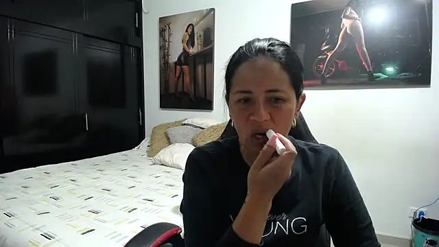 sharoon cheerry online show from 02-21-26, 01:23