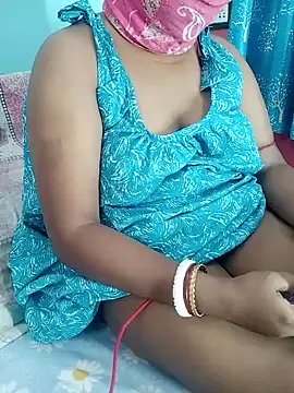 Snapshot of Bengali-boudi chatting on 04-17-26, 07:06 Bengali-boudi online show from 04-17-26, 07:06