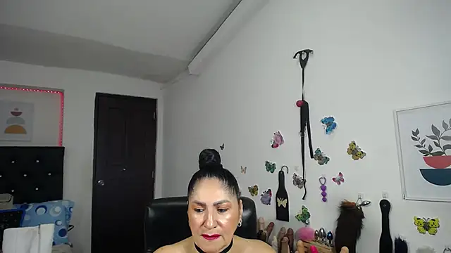 mature bigboobs10 online show from 10-30-25, 03:30