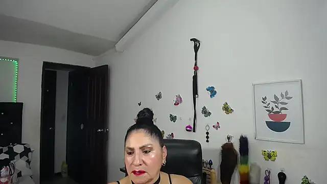 mature bigboobs10 online show from 01-11-26, 04:28