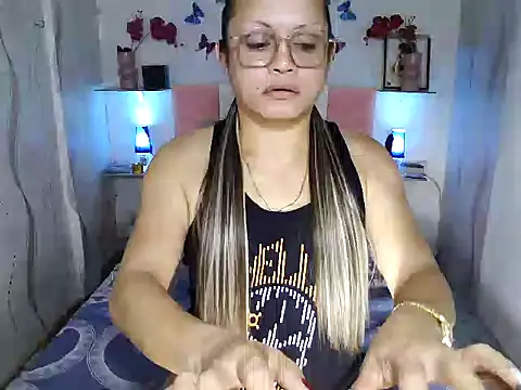 UrAsianPrincessDanie online show from 02-23-25, 06:45