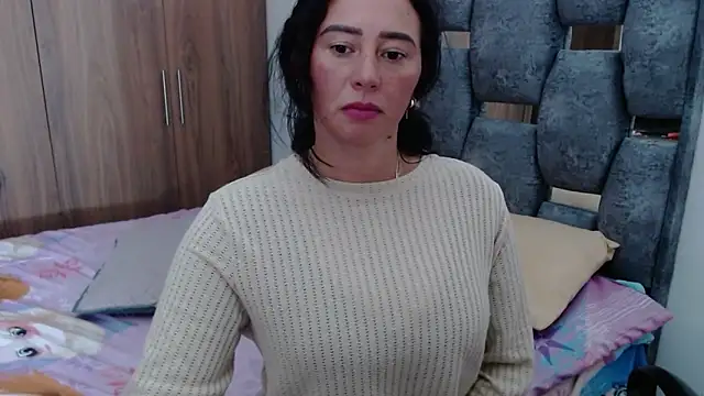sara hott 1 online show from 01-27-25, 07:35