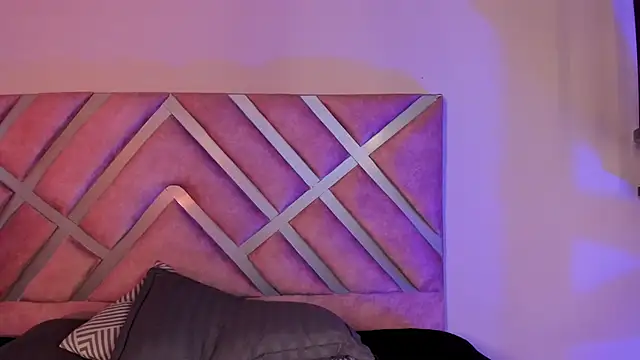 MERIDA TAYLOR online show from 01-10-25, 06:38