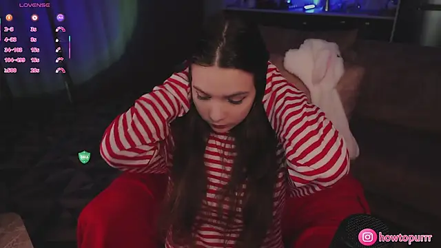 Snapshot of How2Meow chatting on 03-18-26, 05:27 How2Meow online show from 03-18-26, 05:27