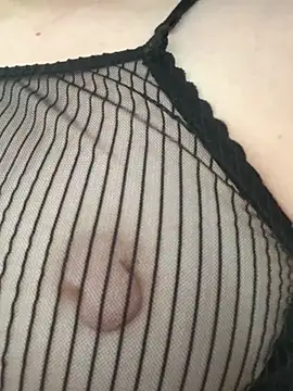 Snapshot of MiaBlossom chatting on 02-27-26, 11:43 MiaBlossom online show from 02-27-26, 11:43