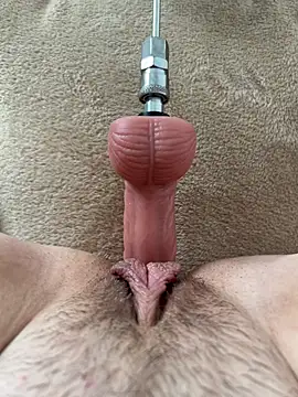 Snapshot of MiaBlossom chatting on 03-27-26, 09:10 MiaBlossom online show from 03-27-26, 09:10