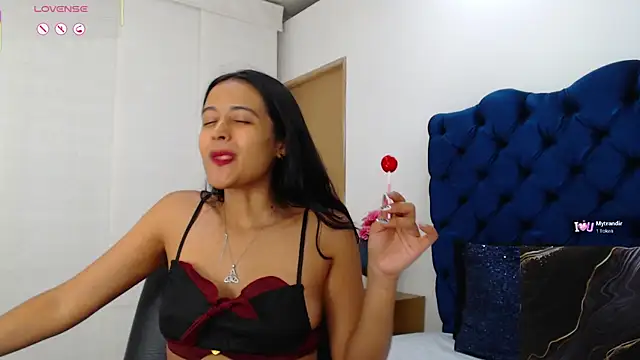 Lili666  online show from 06-20-26, 03:20