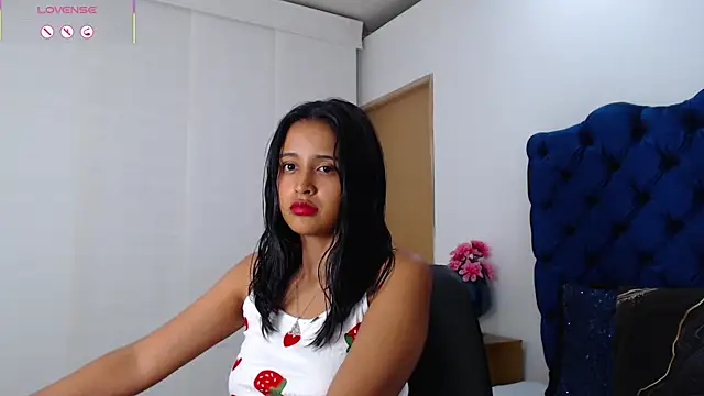 Lili666  online show from 07-08-26, 03:22
