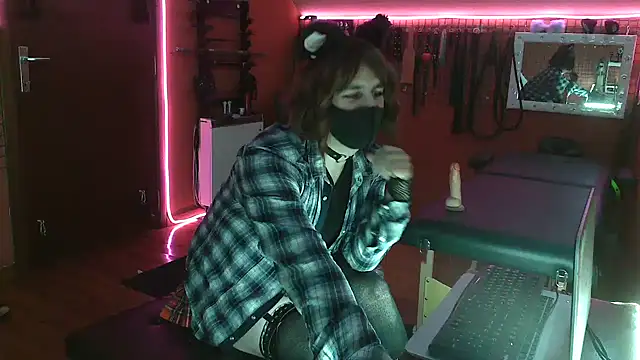 Ginny-the-bdsm-nympho online show from 03-19-26, 06:12