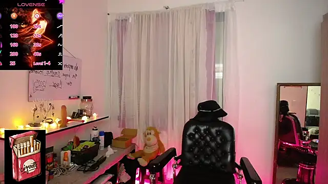 Snapshot of Misslana_wn1 chatting on 01-08-25, 03:19 Misslana wn1 online show from 01-08-25, 03:19