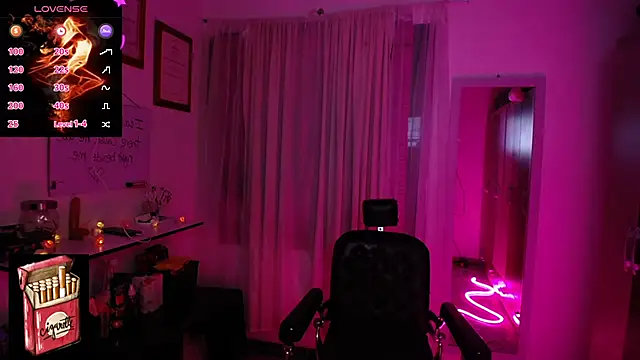 Snapshot of Misslana_wn1 chatting on 10-23-25, 03:39 Misslana wn1 online show from 10-23-25, 03:39