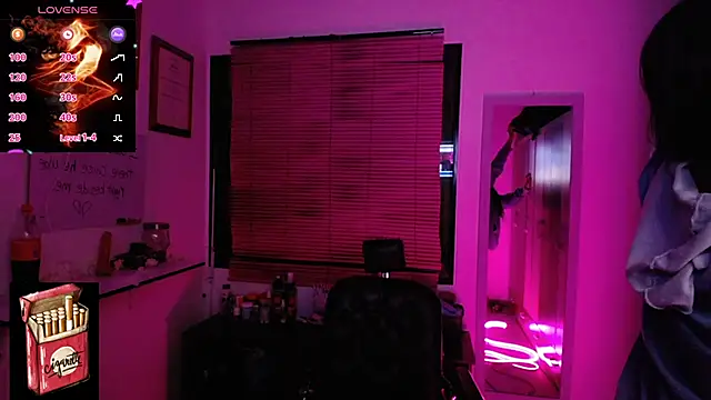 Snapshot of Misslana_wn1 chatting on 11-05-25, 03:17 Misslana wn1 online show from 11-05-25, 03:17