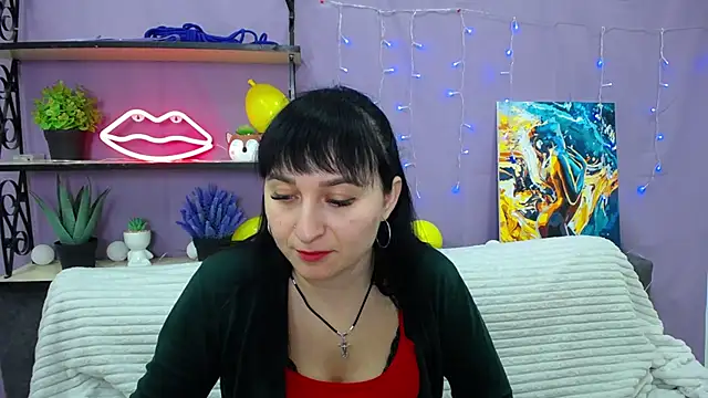 NinaFlawlees online show from 01-21-25, 07:17