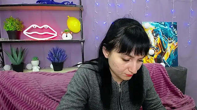 NinaFlawlees online show from 01-22-25, 10:37