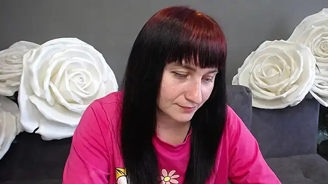 NinaFlawlees online show from 09-14-25, 12:04