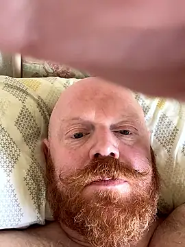 GimmemoreD online show from 03-28-26, 01:00