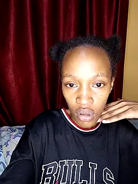 Olive Flora online show from 03-26-26, 12:55