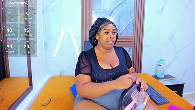 HannyMansonh online show from 10-18-25, 03:20