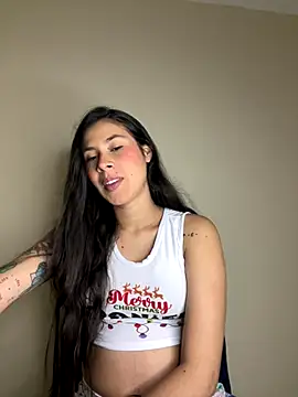 Snapshot of alia_bashar chatting on 12-16-25, 02:49 alia bashar online show from 12-16-25, 02:49