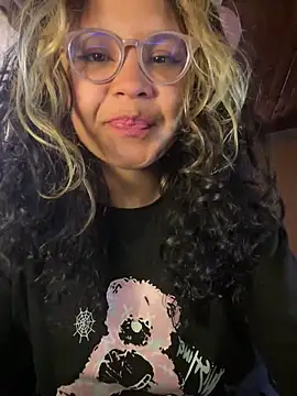 Hathorlove online show from 09-13-25, 05:46