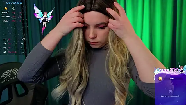 Snapshot of zelda_1 chatting on 01-28-25, 12:43 zelda 1 online show from 01-28-25, 12:43