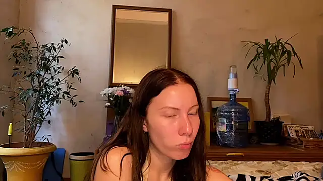 elfess online show from 10-11-25, 07:07