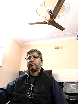 Snapshot of AerifiedLivelong chatting on 12-26-24, 06:12 AerifiedLivelong online show from 12-26-24, 06:12