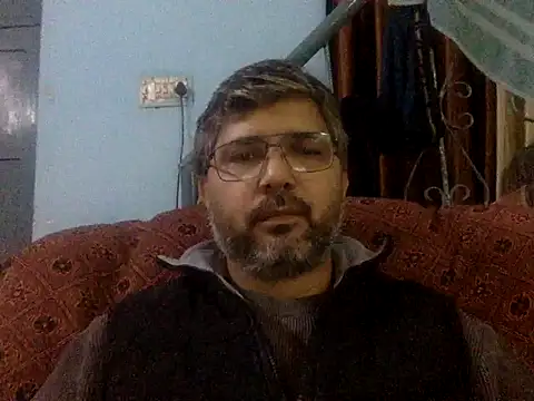 Snapshot of AerifiedLivelong chatting on 01-12-25, 05:33 AerifiedLivelong online show from 01-12-25, 05:33