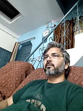 Snapshot of AerifiedLivelong chatting on 03-05-25, 06:45 AerifiedLivelong online show from 03-05-25, 06:45
