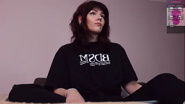 Luna Blake online show from 10-11-25, 10:03