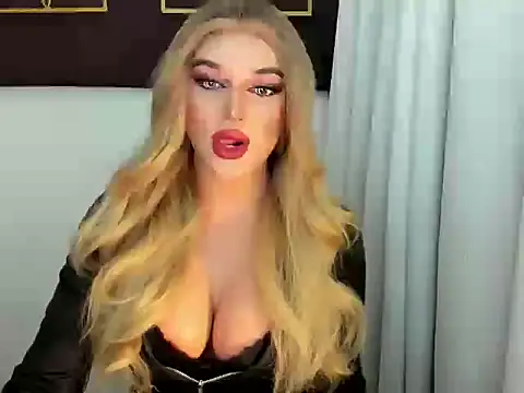 Snapshot of hotstellacumxxx chatting on 02-28-26, 05:47 hotstellacumxxx online show from 02-28-26, 05:47