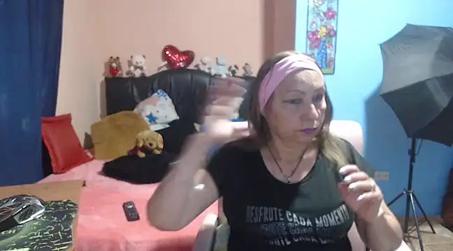 milfeddy  online show from 02-13-25, 09:06