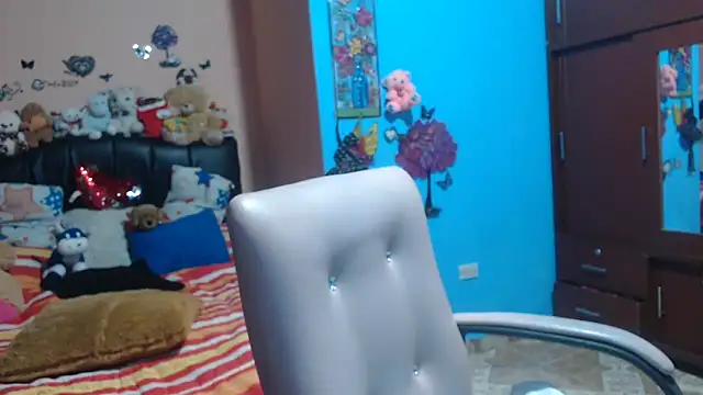 milfeddy  online show from 03-13-25, 09:16