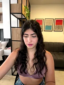 Gaby zahir  online show from 10-17-25, 03:36