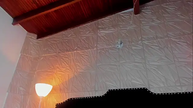 JennyRouse01 online show from 11-24-25, 12:05