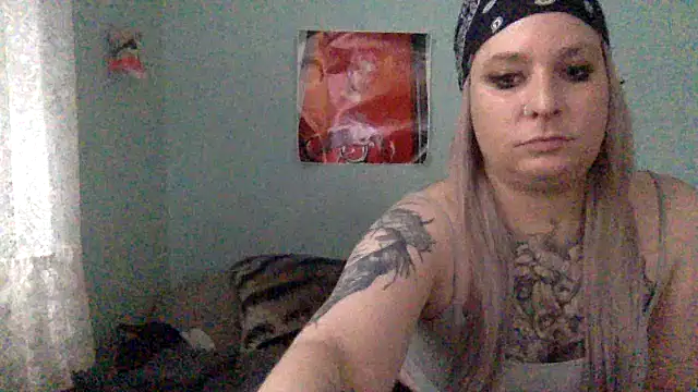 alexabunni online show from 02-20-26, 03:34